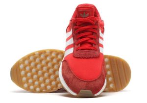 Adidas Iniki Runner красные (40-44)