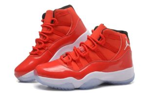 Nike Air Jordan 11 Retro красные (40-45)