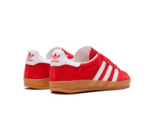 Adidas Gazelle indoor scarlet красные замшевые женские (36-40)