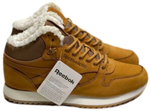 Зимние Reebok Classic brown с мехом коричневые нубук мужские (40-44)